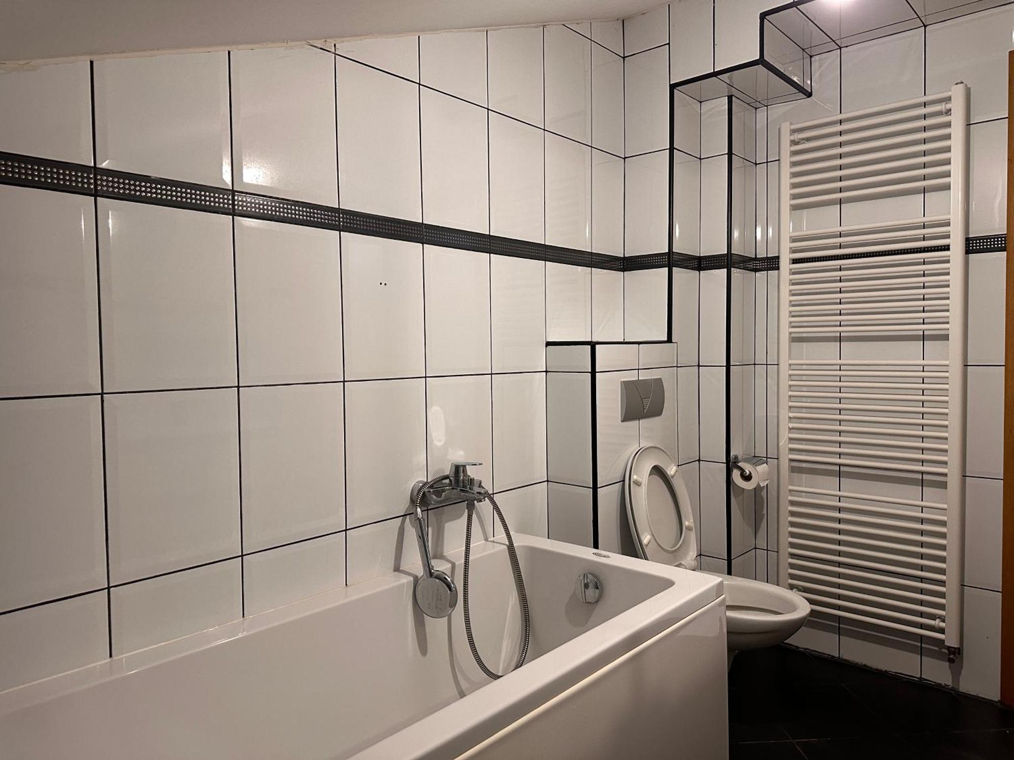 Rooms Near The Airport SJJ Exterior foto